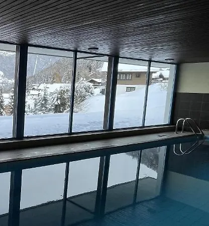 2,5 Pieces A Haute-nendaz, Grande Terrasse, Piscine, Sauna, Tennis