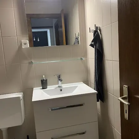 Daire 2,5 Pieces A Haute-nendaz, Grande Terrasse, Piscine, Sauna, Tennis *