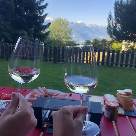 2,5 Pieces A Haute-nendaz, Grande Terrasse, Piscine, Sauna, Tennis