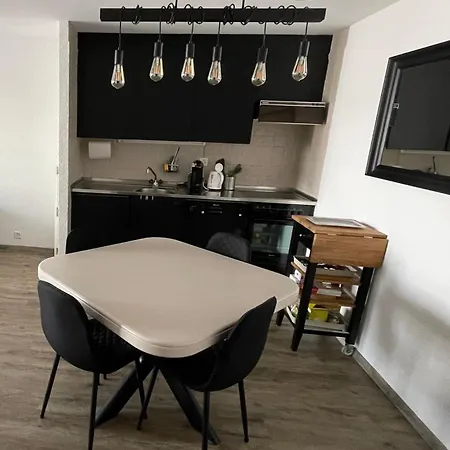 2,5 Pieces A Haute-nendaz, Grande Terrasse, Piscine, Sauna, Tennis * Nendaz