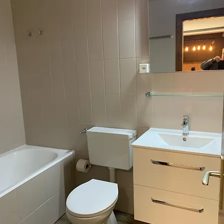 2,5 Pieces A Haute-nendaz, Grande Terrasse, Piscine, Sauna, Tennis * Nendaz