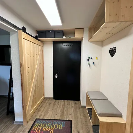 2,5 Pieces A Haute-nendaz, Grande Terrasse, Piscine, Sauna, Tennis *