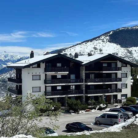 2,5 Pieces A Haute-nendaz, Grande Terrasse, Piscine, Sauna, Tennis