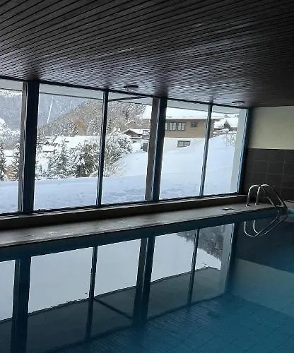 2,5 Pieces A Haute-nendaz, Grande Terrasse, Piscine, Sauna, Tennis