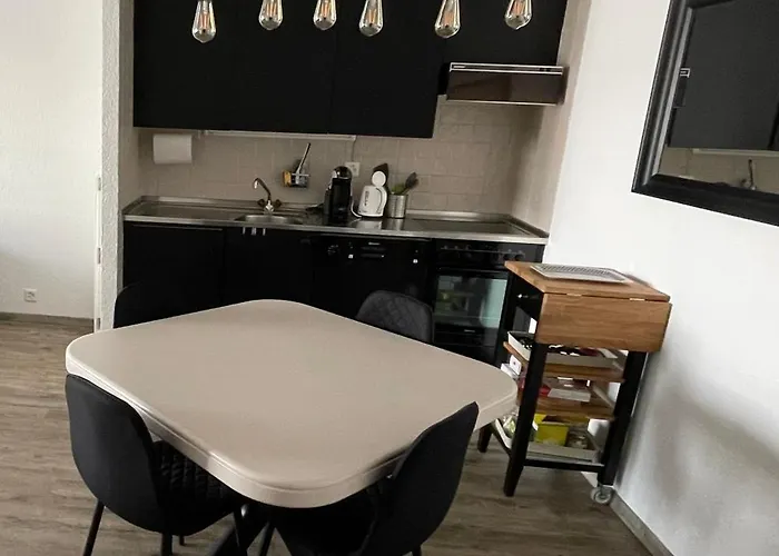 2,5 Pieces A Haute-nendaz, Grande Terrasse, Piscine, Sauna, Tennis * Nendaz