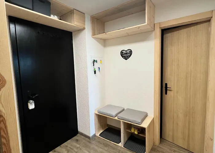 2,5 Pieces A Haute-nendaz, Grande Terrasse, Piscine, Sauna, Tennis * Nendaz