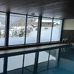 2,5 Pieces A Haute-nendaz, Grande Terrasse, Piscine, Sauna, Tennis